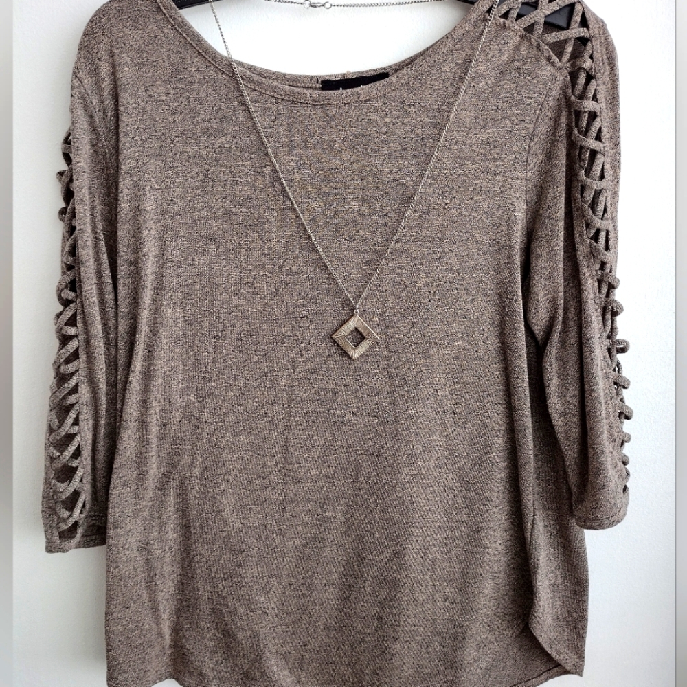 Taupe Detailed Top w/ Necklace